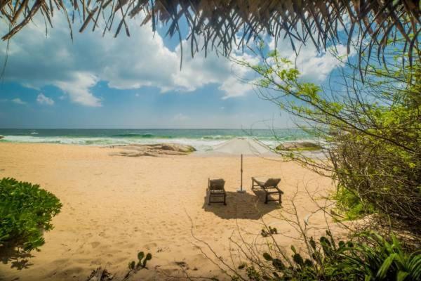 Отель Nikara Luxury Beach House