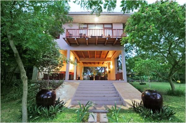 Отель Nikara Luxury Beach House