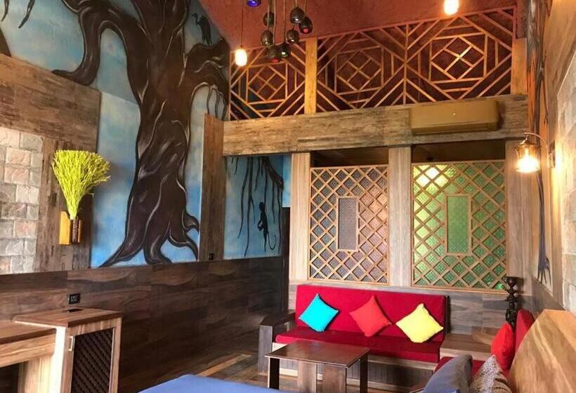 호텔 Shivaaz Holiday Farms   Near Mopa Airport Goa