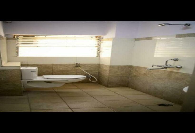 فندق Spot On Viand Grand