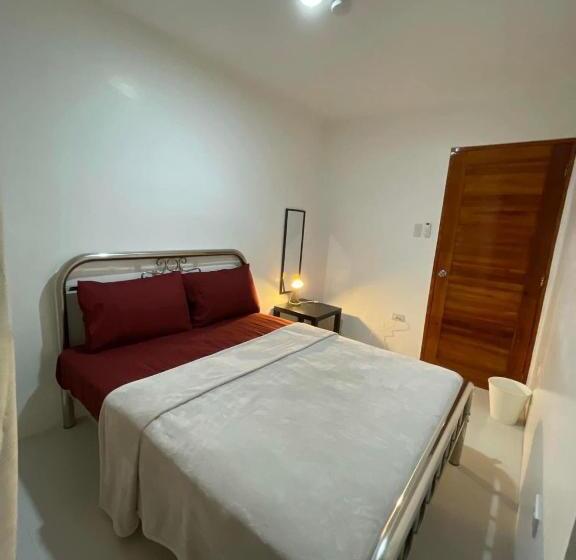 فندق Sto Niño Residences Lucena City