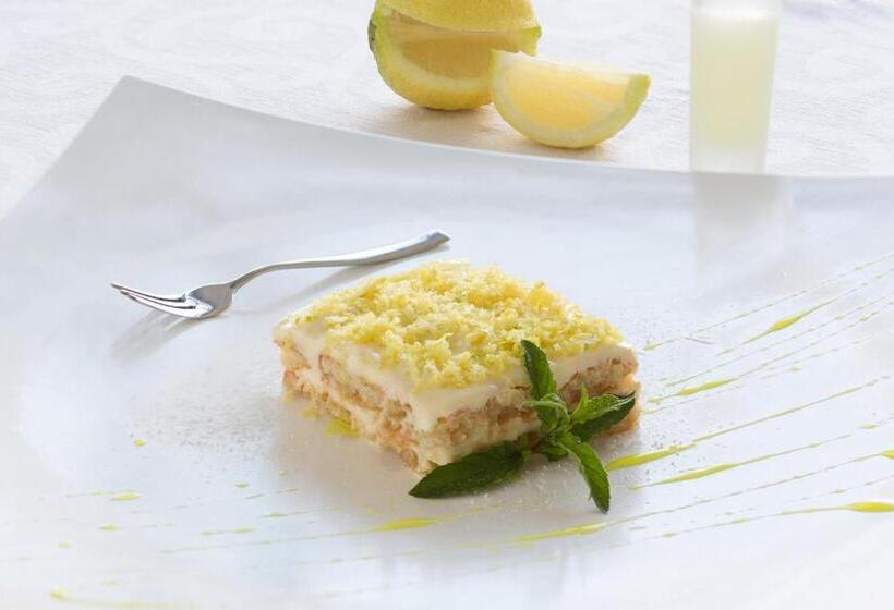 Li Pali Hotel & Restaurant