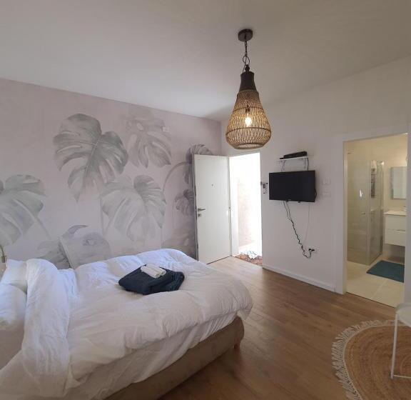 Pensió חדר במדבר