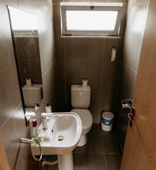 Пансион Bujtina Vjosa