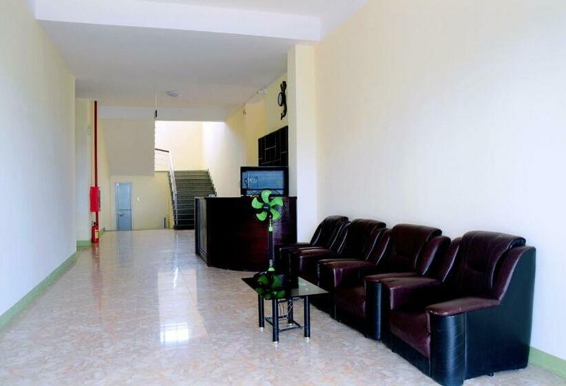 پانسیون Nhà Khách Thanh Niên Quảng Nam