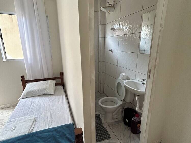 פנסיון Pousada Quartos Vcp