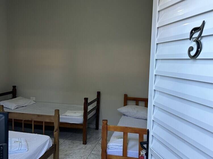 פנסיון Pousada Quartos Vcp