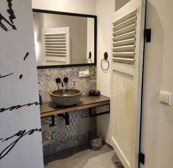 ペンション Schloss Kalteneck