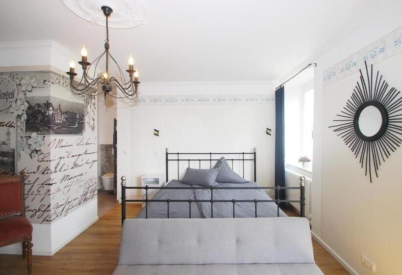 ペンション Schloss Kalteneck