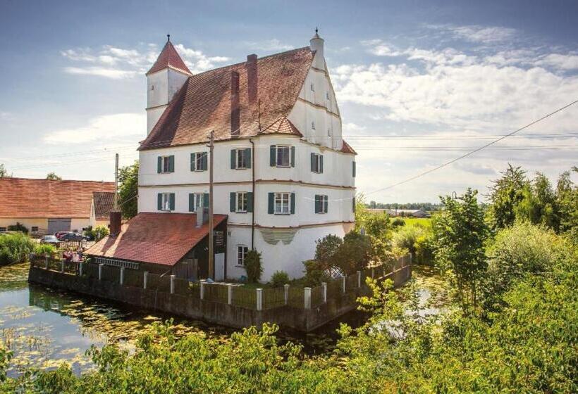 ペンション Schloss Kalteneck