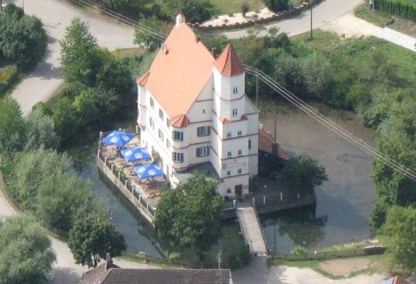 ペンション Schloss Kalteneck