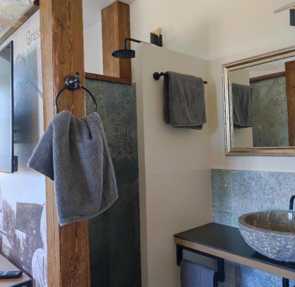 ペンション Schloss Kalteneck