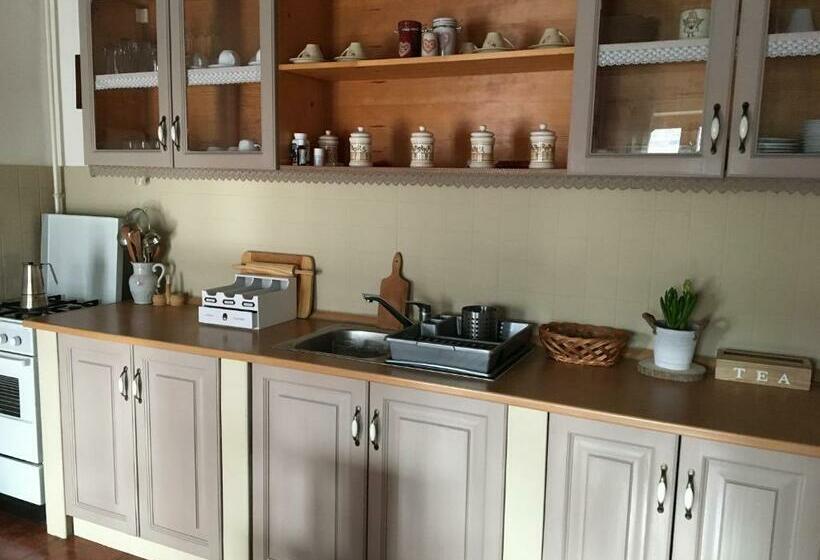 ペンション Tugári Vendégház