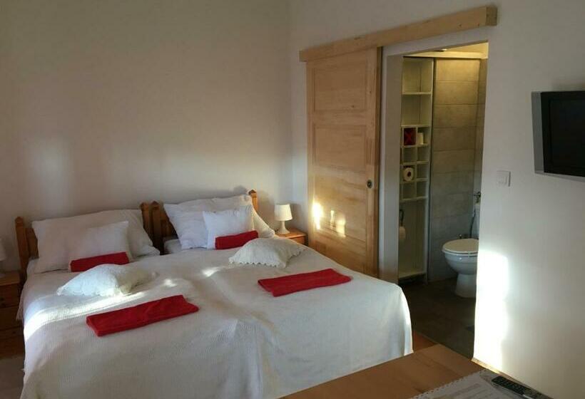 ペンション Tugári Vendégház