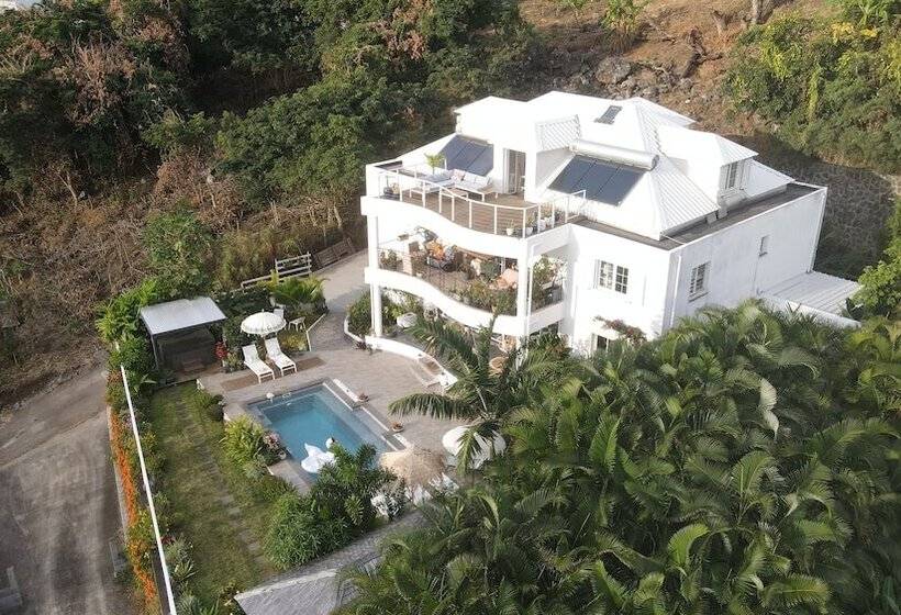 펜션 Villa Garriga