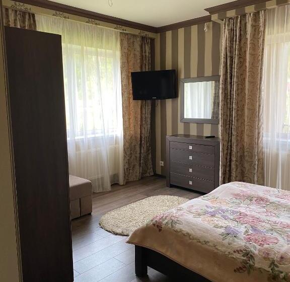 приватна садиба європа