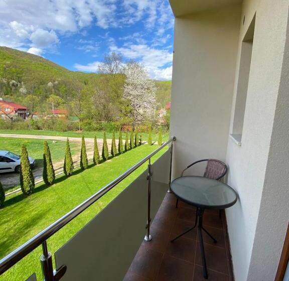 приватна садиба європа