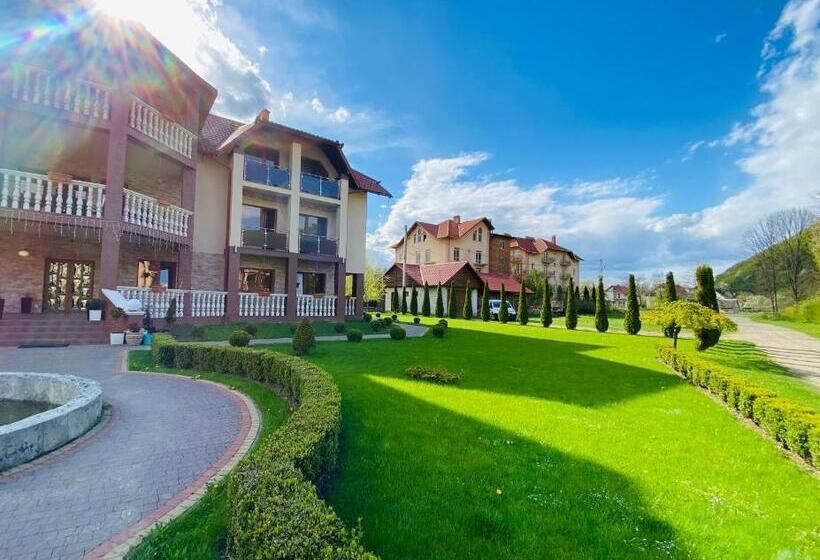 приватна садиба європа