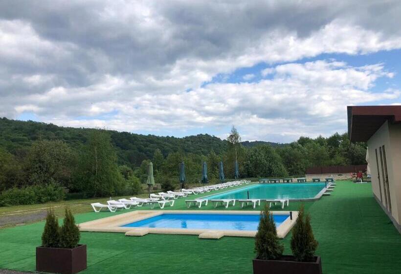 приватна садиба європа