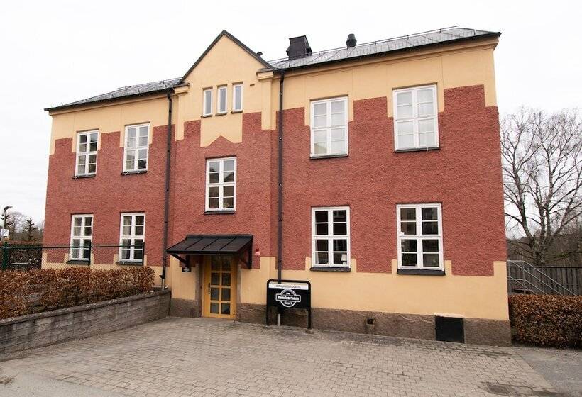 旅馆 Mini Hotel Borås Regementet
