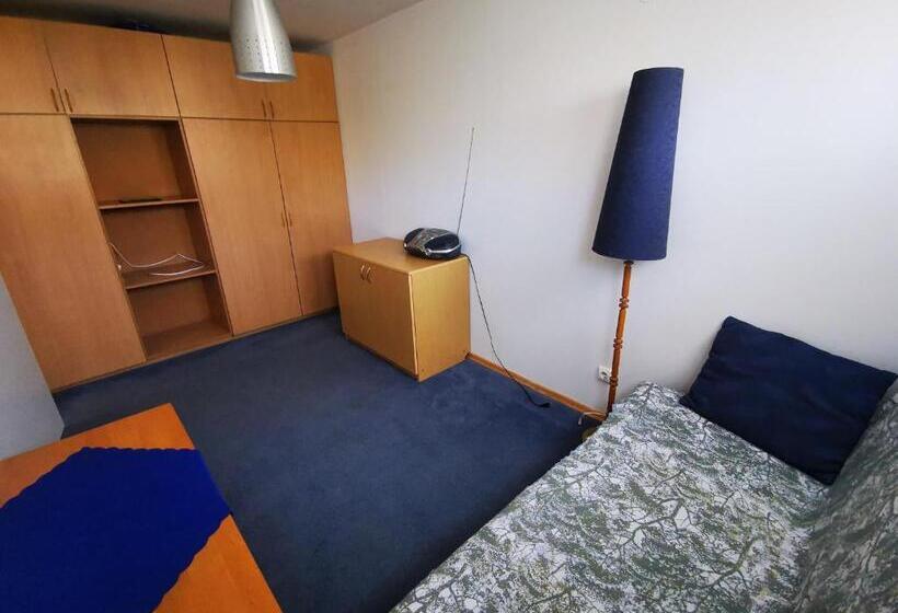 هاستل Nostalgija Pervalkoje