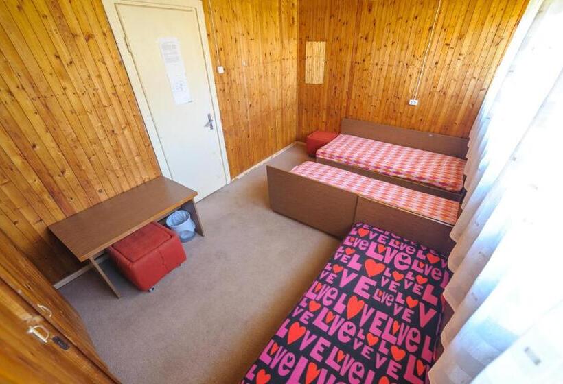 هاستل Nostalgija Pervalkoje