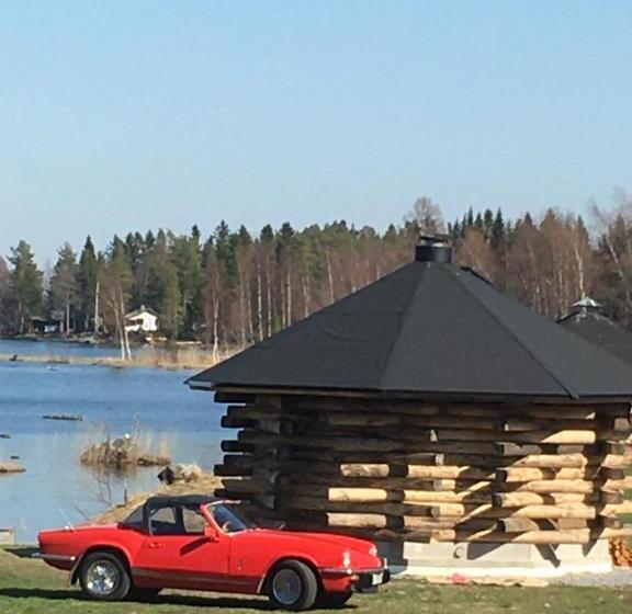 旅馆 Seitsemän Sillan Majatalo