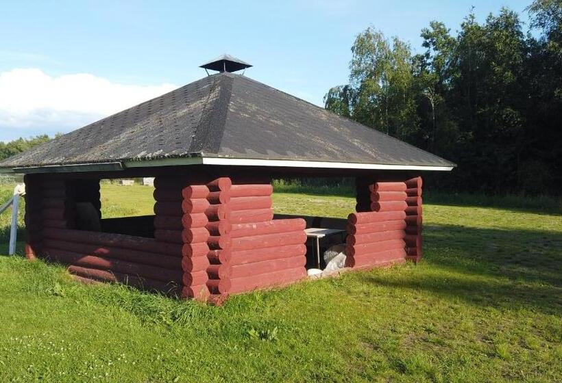 הוסטל Seitsemän Sillan Majatalo