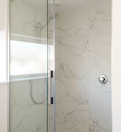 הוסטל Stay Coastal   Apartments