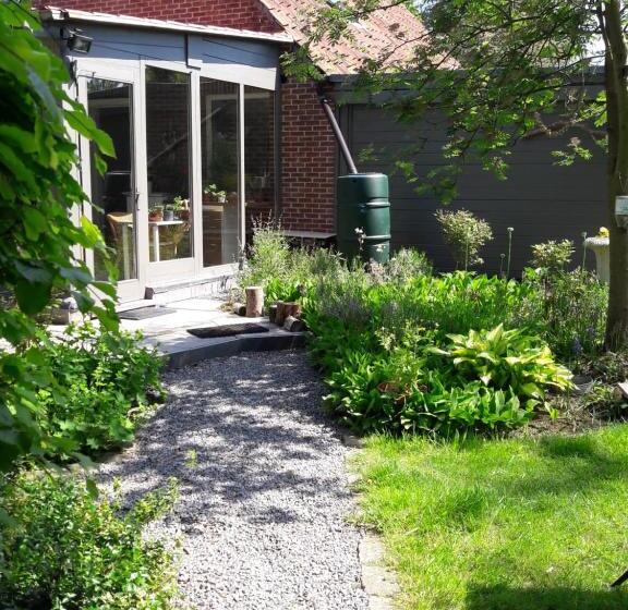 B&b  T Gezellig Huizeke