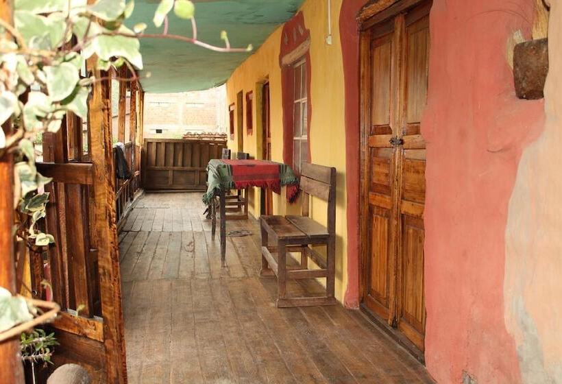 تختخواب و صبحانه Moutainbike House