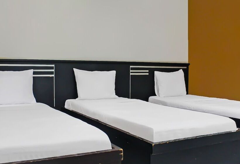 Collection O 92268 Hotel Aero