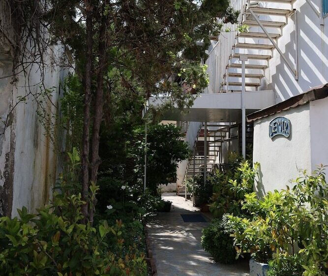 Demi̇r Otel Restaurant