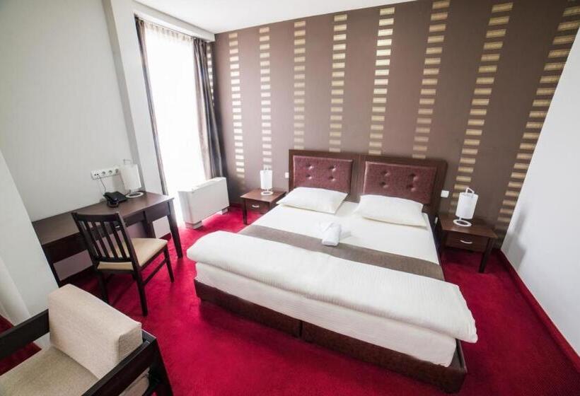 هتل Atlas Ugljevik