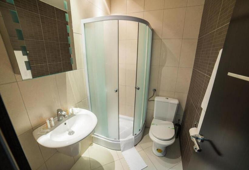 هتل Atlas Ugljevik