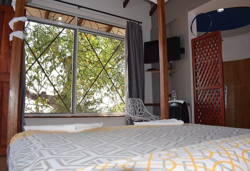 ホテル Edelwyss Inn