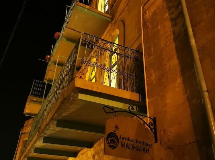 هتل Jordan Heritage Madhafa