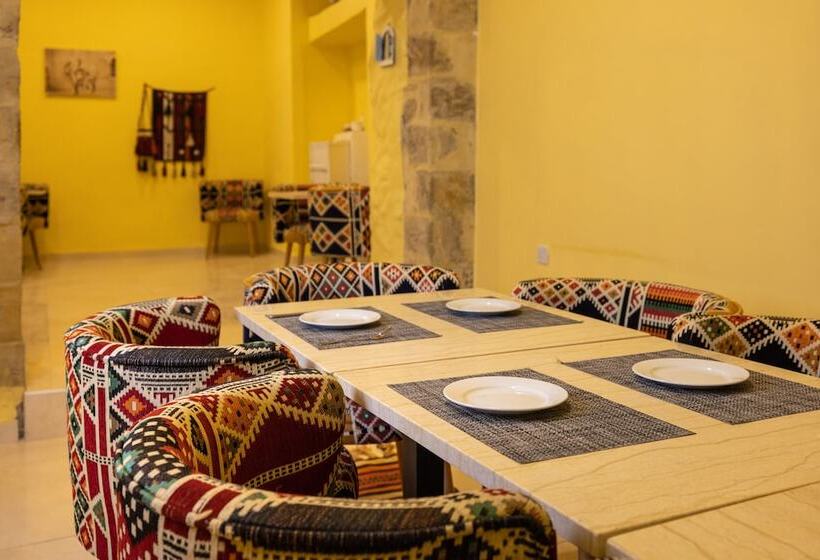 هتل Jordan Heritage Madhafa