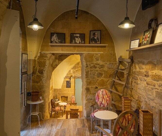 هتل Jordan Heritage Madhafa