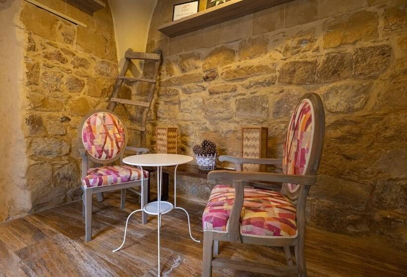 هتل Jordan Heritage Madhafa