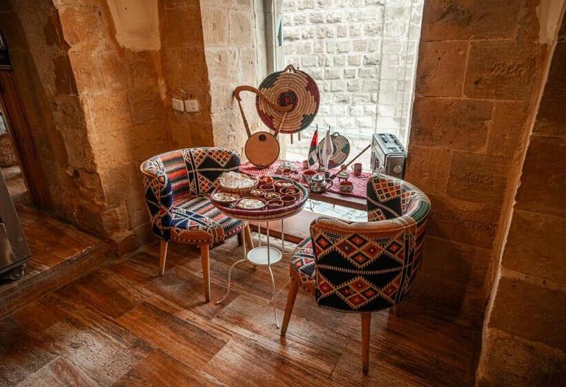 هتل Jordan Heritage Madhafa