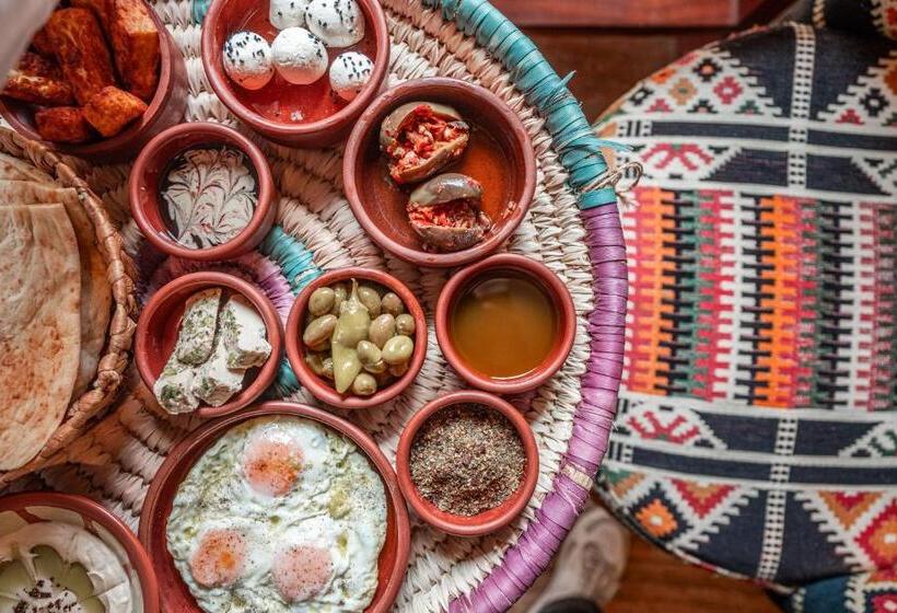 هتل Jordan Heritage Madhafa