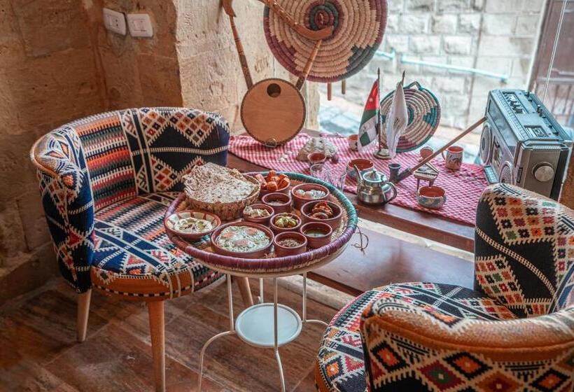 هتل Jordan Heritage Madhafa