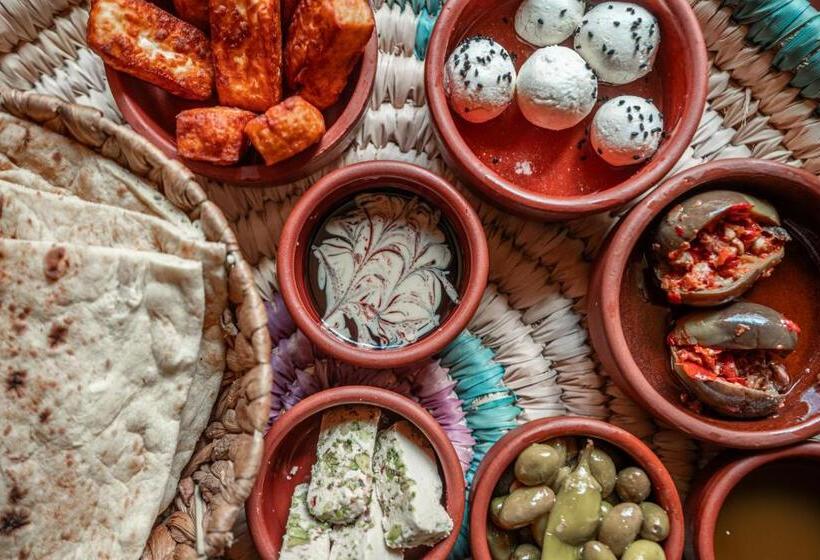 هتل Jordan Heritage Madhafa