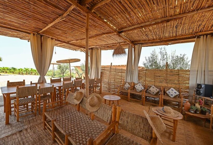 هتل Le Parc Des Oliviers