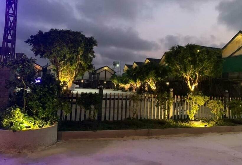 هتل Mobile Home Ho Tram Pristine Beach