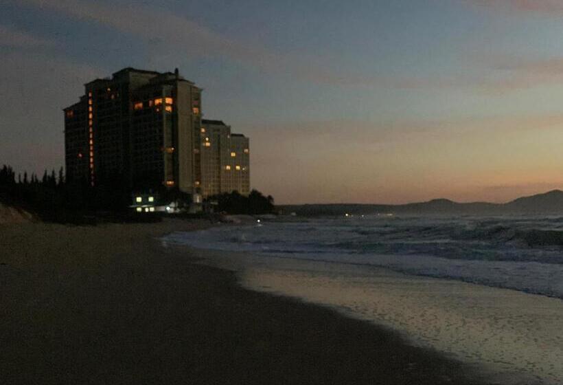 هتل Mobile Home Ho Tram Pristine Beach