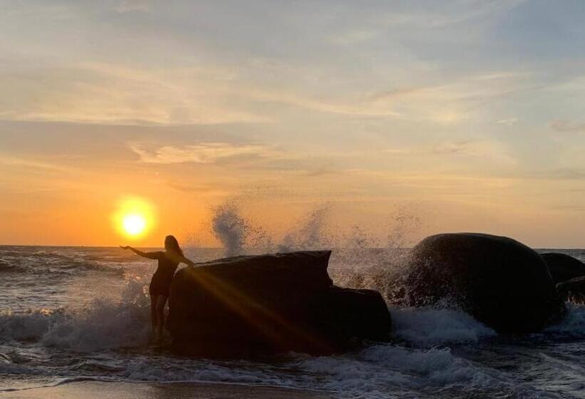 هتل Mobile Home Ho Tram Pristine Beach