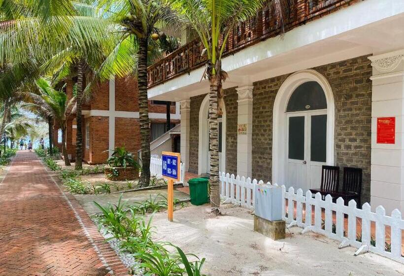 Kega Lighthouse Resort Bình Thuận