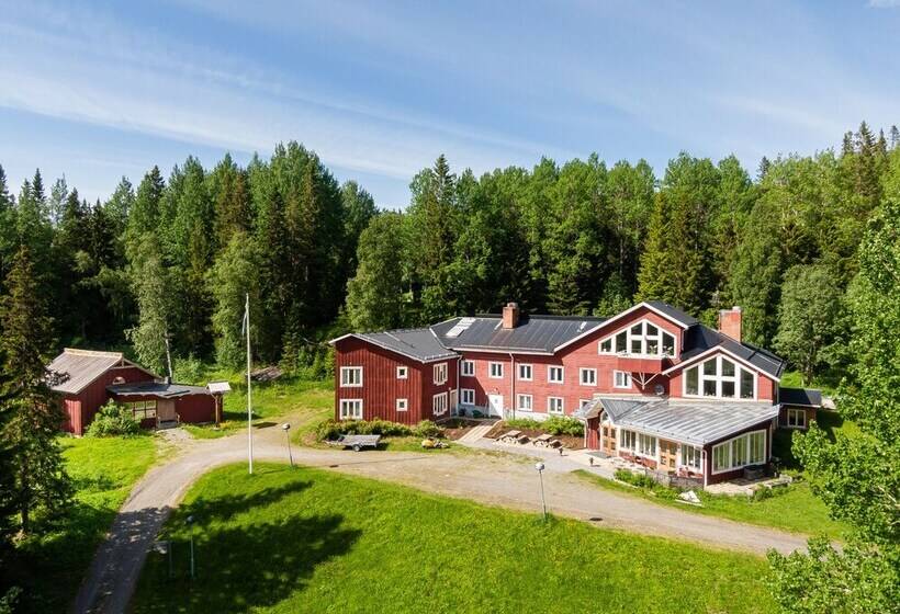 بنسيون Edsåsgården